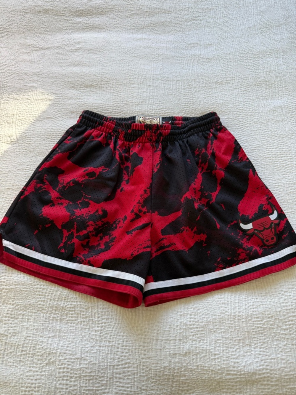Mitchell & Ness Chicago Bulls Red and Black Hardwood Classics Shorts